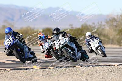 media/Dec-07-2025-CVMA (Sun) [[3e7d2de5dc]]/Race 12- Formula 40 MW and LW/